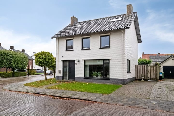 Photo 41 of Bergslandstraat 16