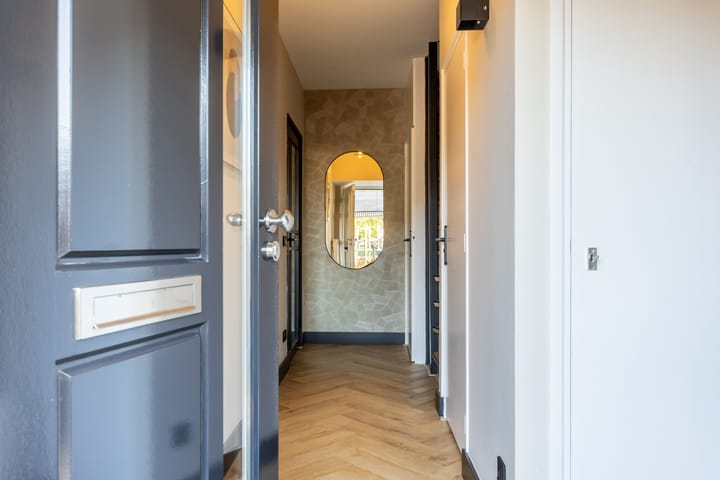 Photo 8 of Breughelstraat 9