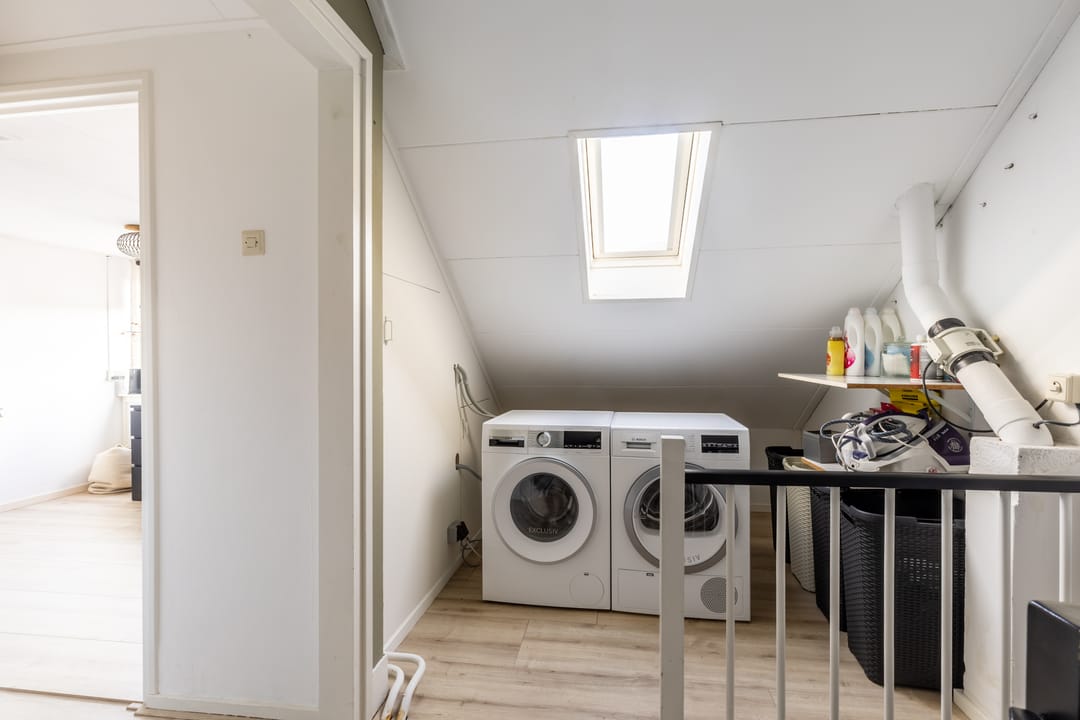 Photo 31 of Breughelstraat 9