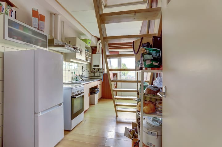 Foto 16 van Julianalaan 75-C