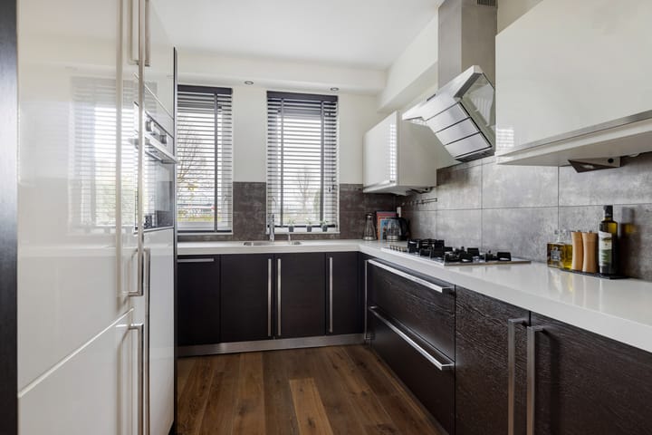 Foto 3 van Mangaan 26