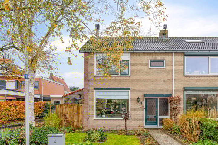 Ridder van Dorpstraat 16