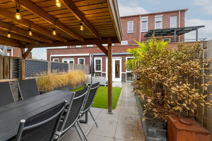 Foto 45 van Mangaan 26