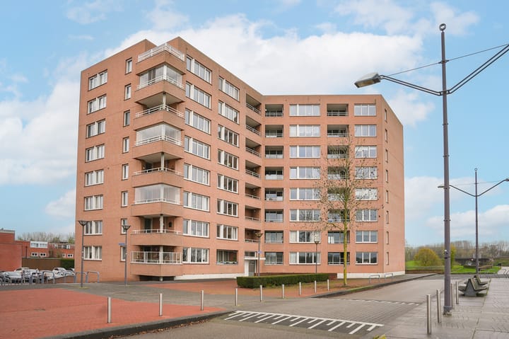 Foto 35 van Schout van Doernestraat 12