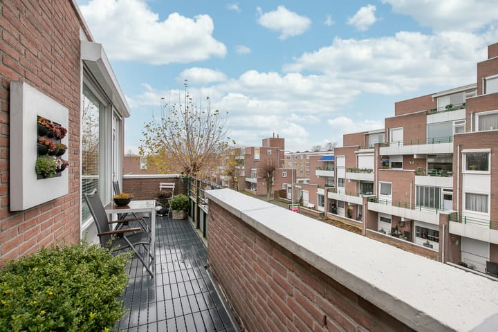 Photo 15 of Kerkplein 17