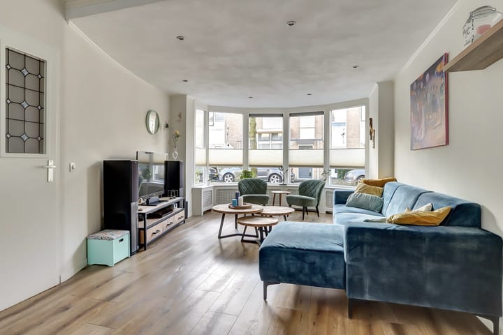 Photo 3 of Roolvinkstraat 9