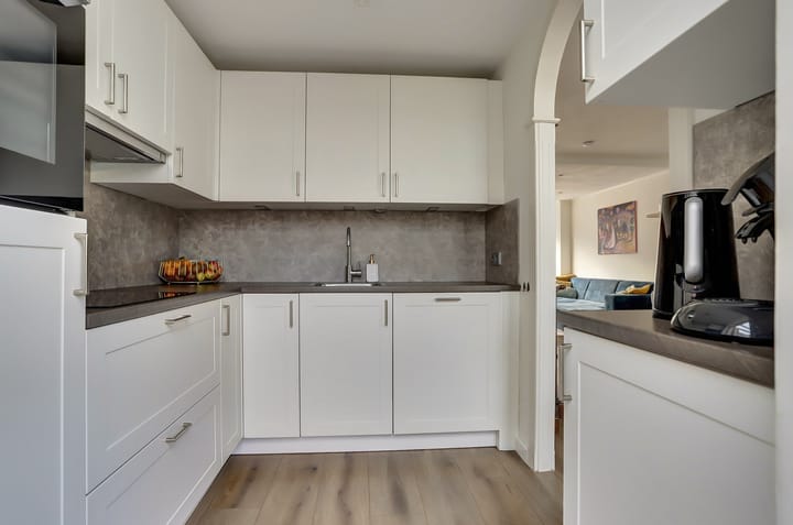 Photo 12 of Roolvinkstraat 9