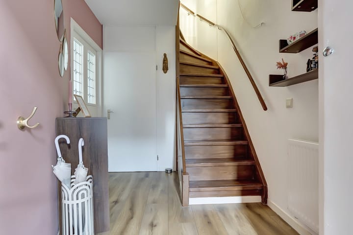 Photo 17 of Roolvinkstraat 9