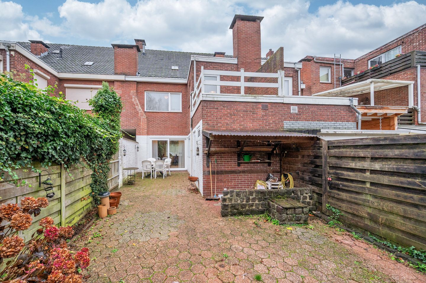 Foto 35 van van Nijvenheimstraat 11