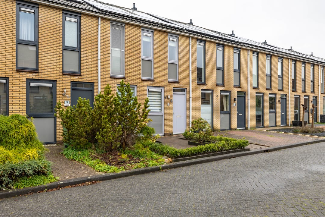 Photo 11 of Hein Leemhuisstraat 6