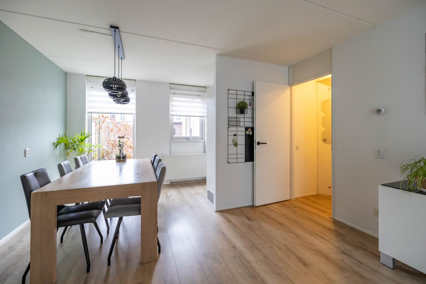 Photo 19 of Hein Leemhuisstraat 6