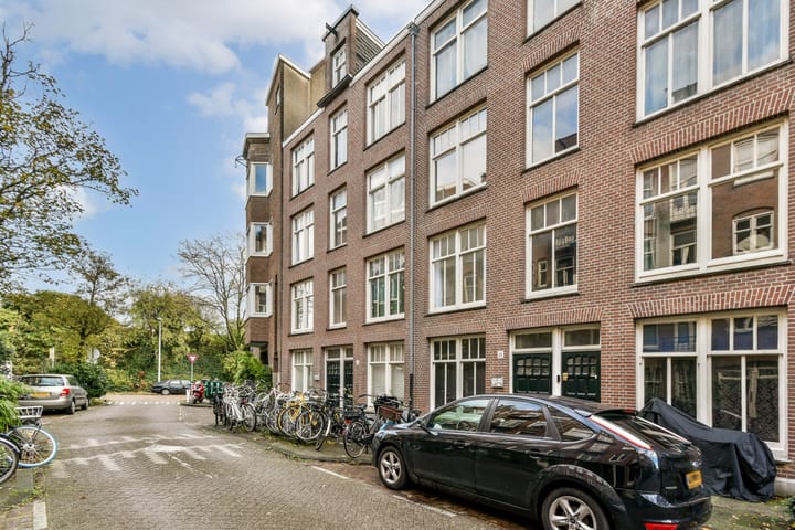 Photo 15 of Jan Bernardusstraat 26-1L