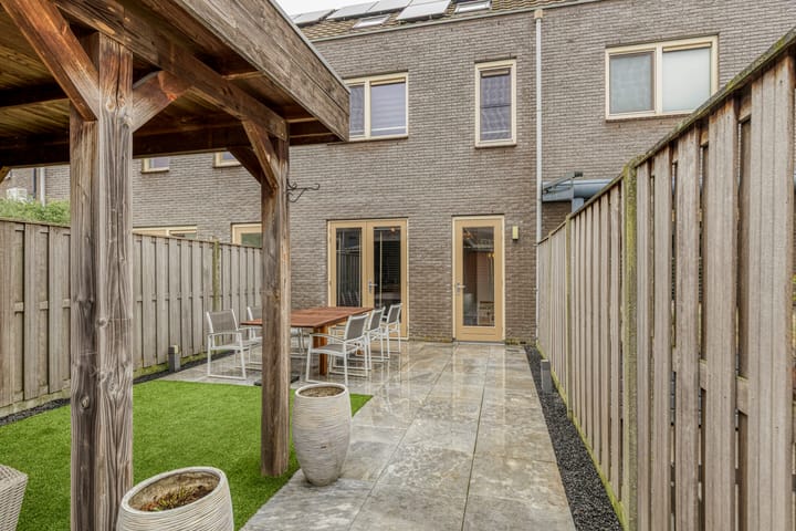 Foto 2 van Mgr. Bekkersstraat 62