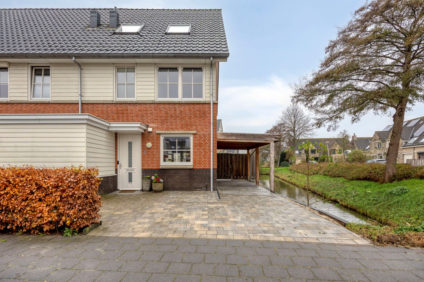 Foto 40 van D. de Koninglaan 5