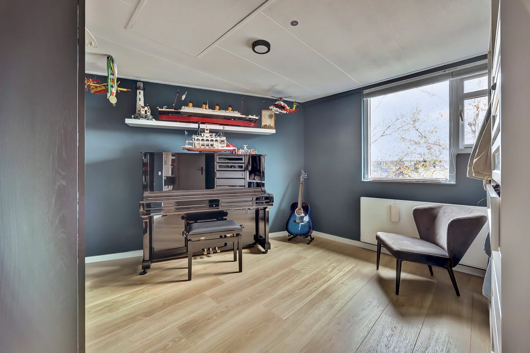 Photo 38 of Fuga 136