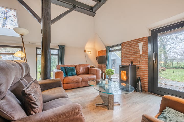 Foto 6 van Eesveenseweg 97