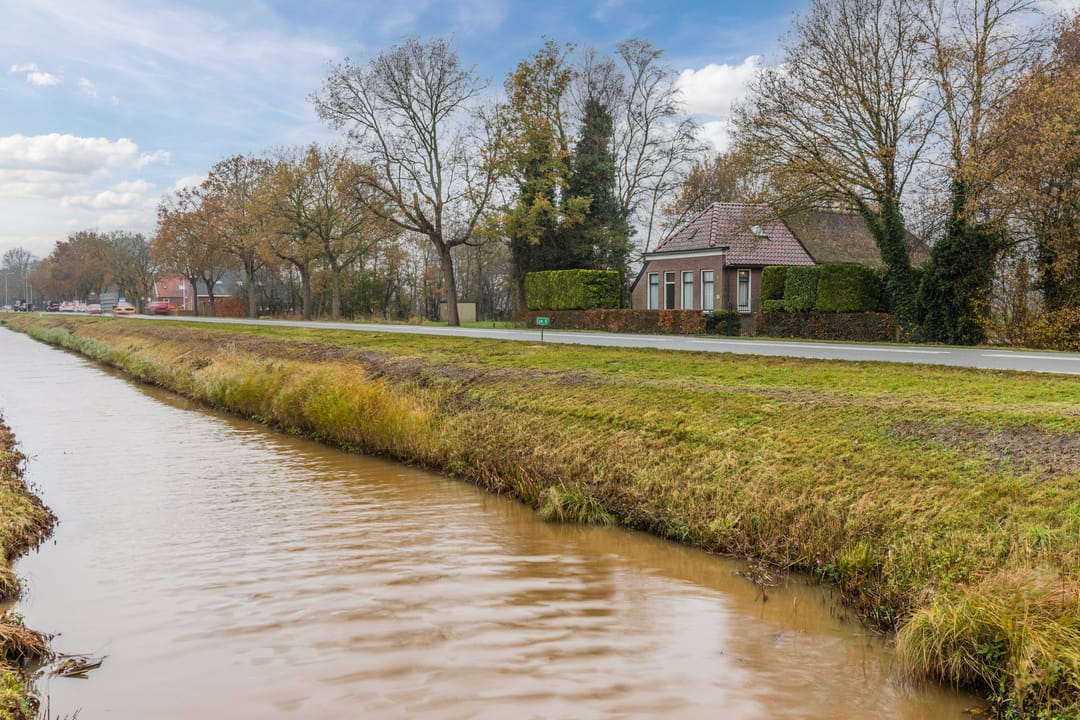 Photo 41 of Eesveenseweg 97