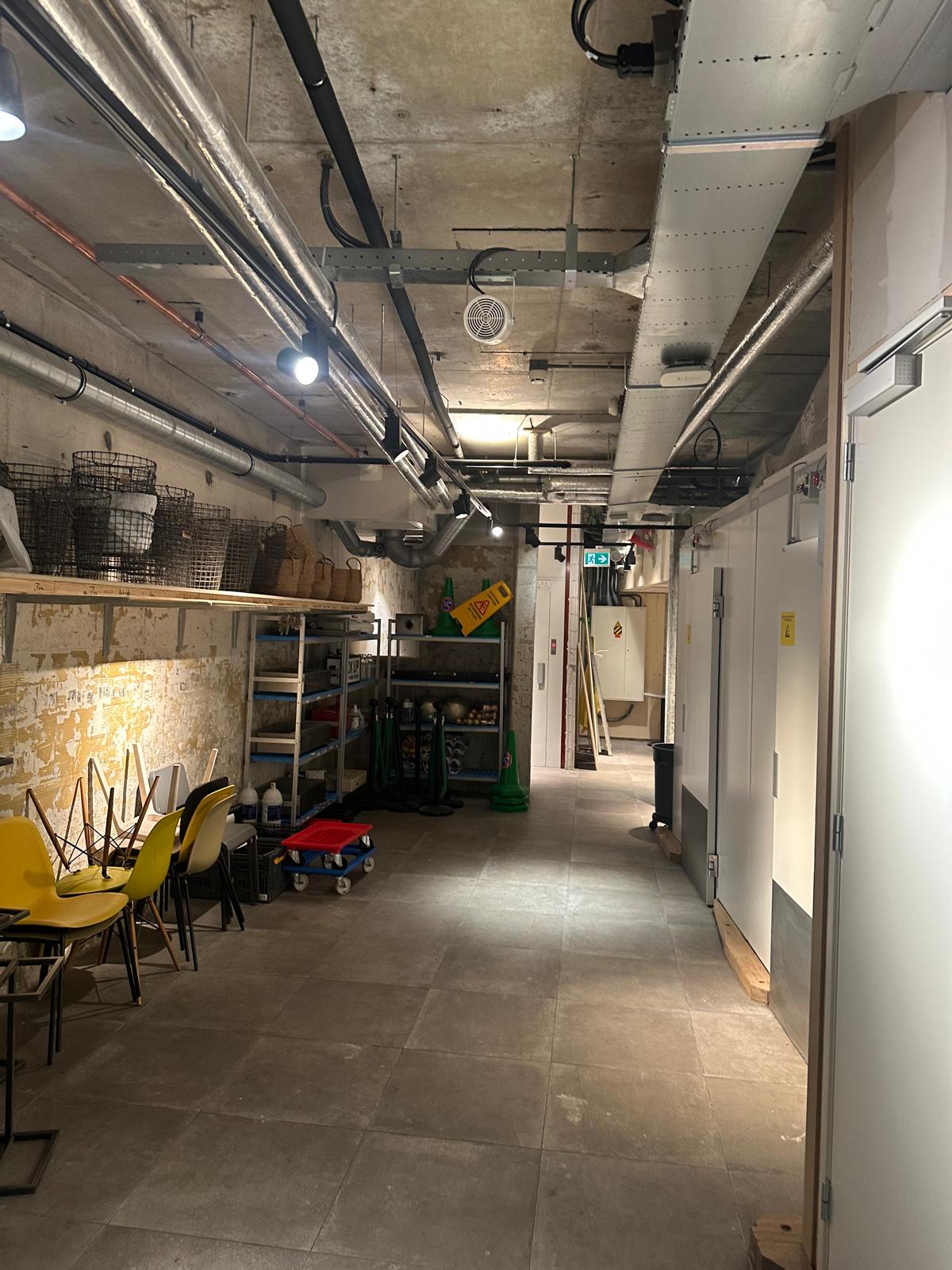 Bekijk foto 4 van Leidsestraat 100