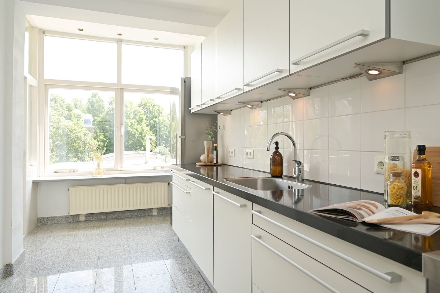 Foto 10 van Kanaalweg 19-A