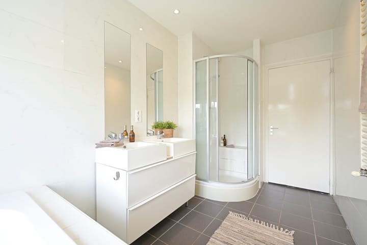 Photo 20 of Kanaalweg 19-A