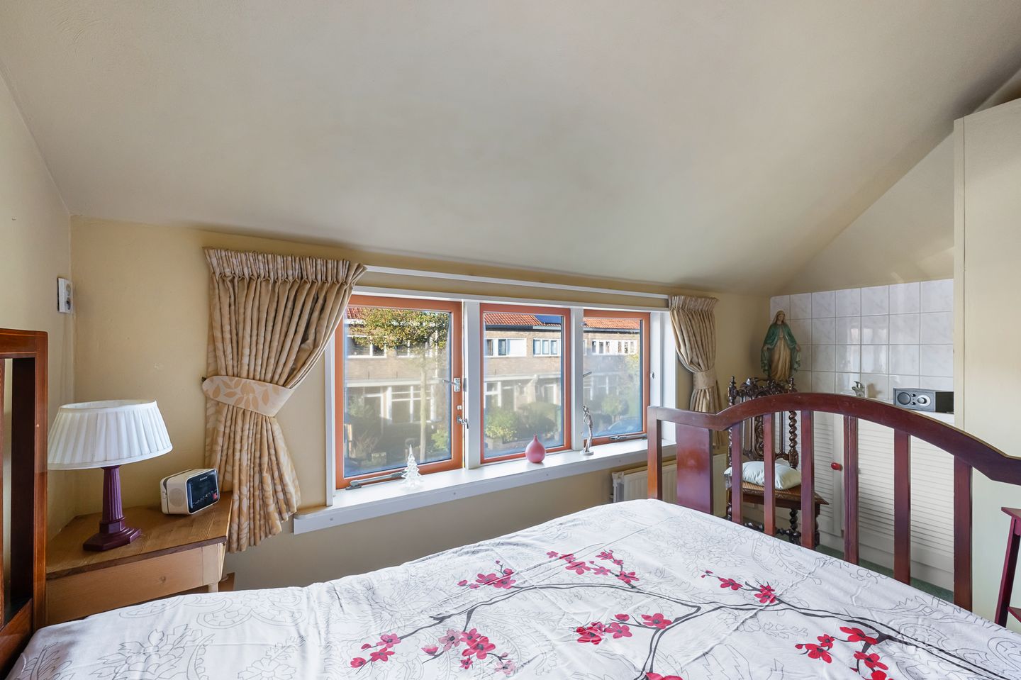 Foto 14 van Van Genderenstraat 14