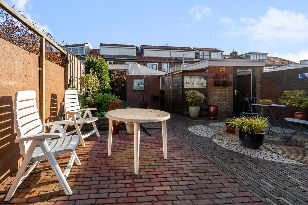 Foto 17 van Van Genderenstraat 14