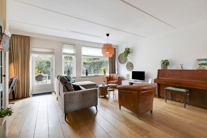 Foto 9 van Planetenstraat 30