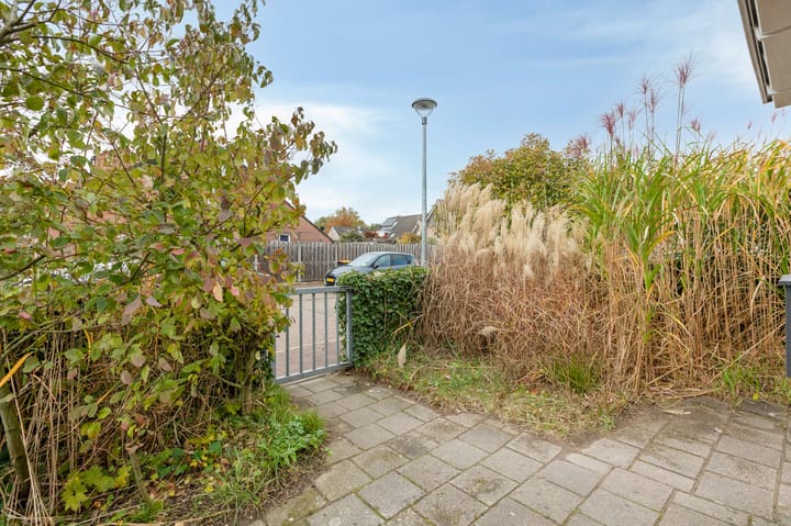 Foto 44 van Planetenstraat 30