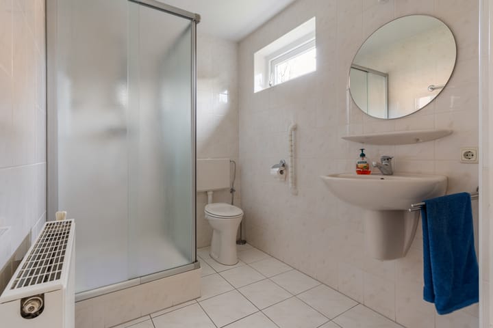 Photo 20 of Homaat 17