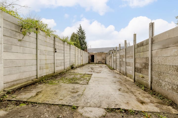 Photo 19 of Leharstraat 43