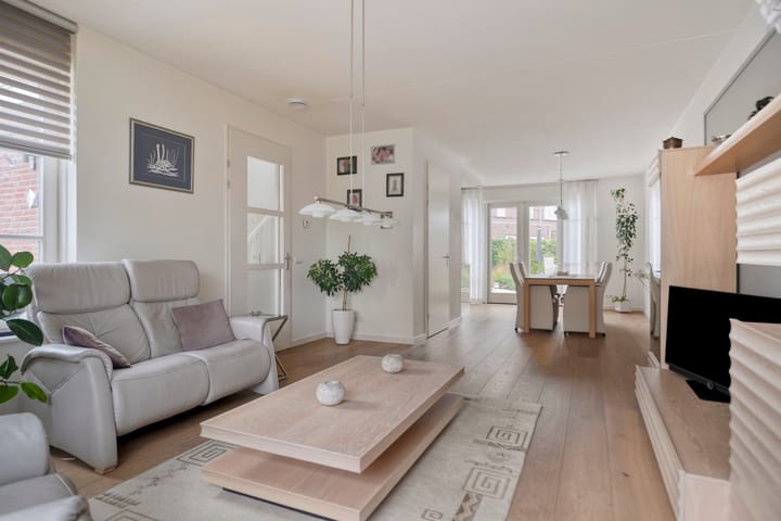 Photo 13 of Boudewijn Büchlaan 6