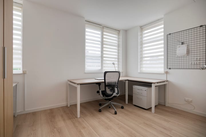 Photo 39 of Boudewijn Büchlaan 6