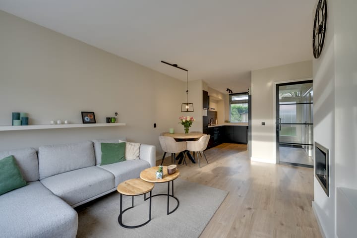 Photo 11 of Zuiderweg 182