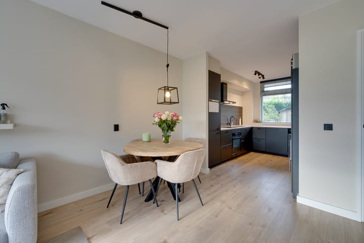 Photo 13 of Zuiderweg 182