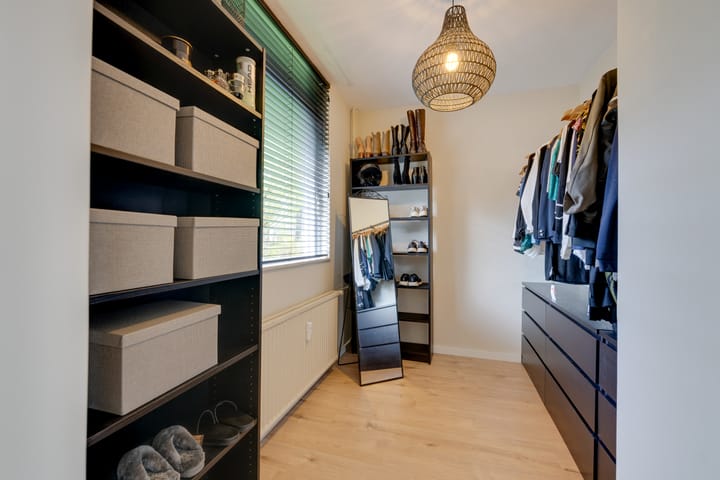 Photo 21 of Zuiderweg 182