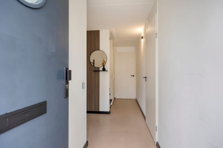 Photo 3 of Leonard Springerlaan 140