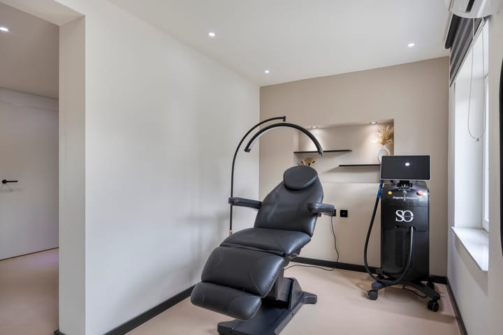 Photo 8 of Leonard Springerlaan 140