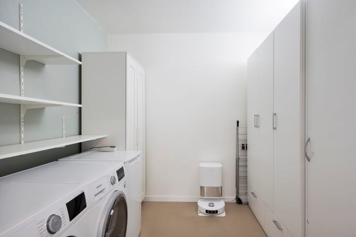 Photo 10 of Leonard Springerlaan 140