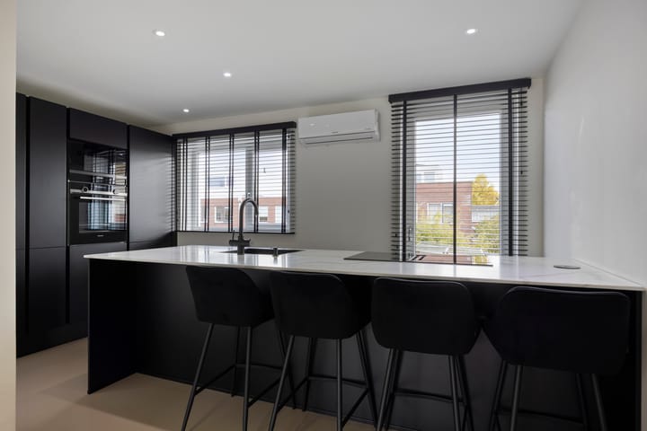 Photo 16 of Leonard Springerlaan 140