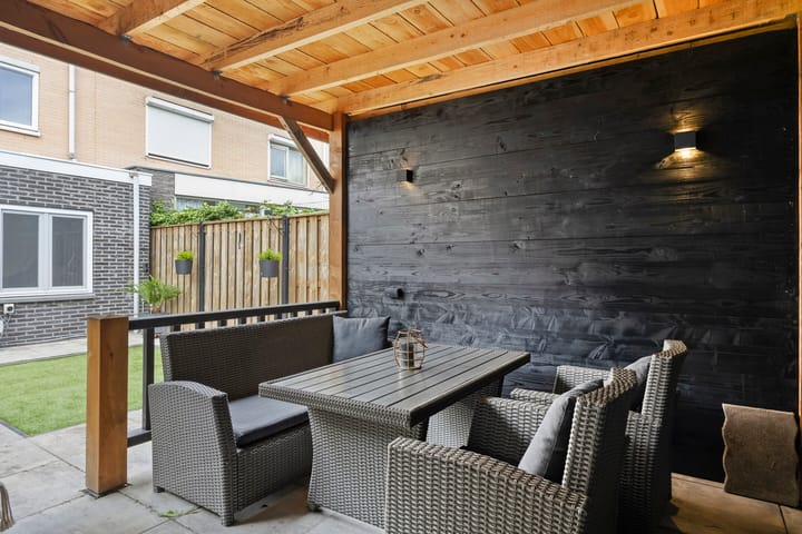 Photo 31 of Leonard Springerlaan 140