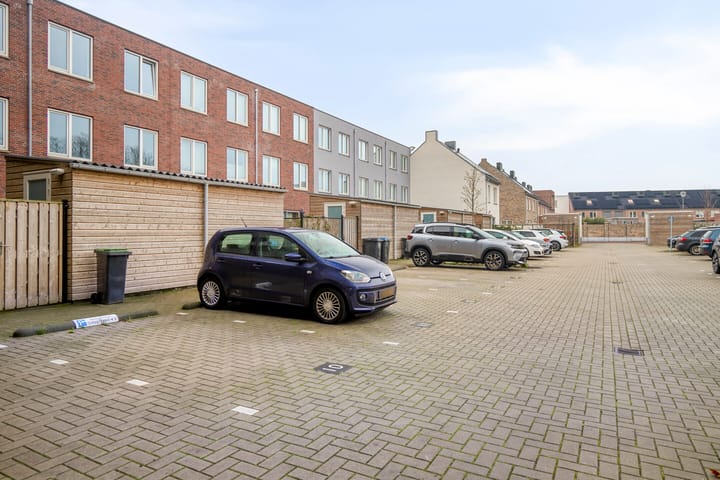 Photo 8 of Colognekaai 4-E