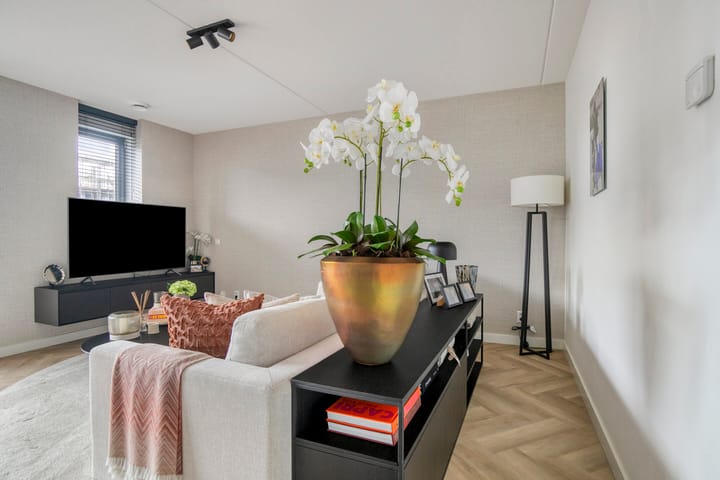 Photo 11 of Colognekaai 4-E