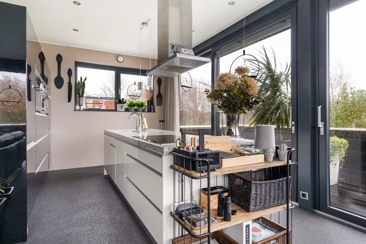 Photo 47 of Zandweegbree 4