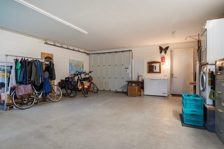 Photo 62 of Zandweegbree 4