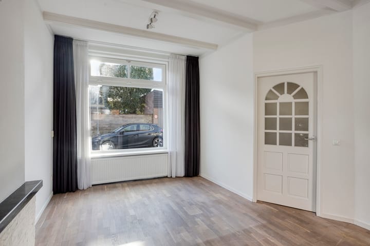 Foto 9 van Karseboomstraat 2