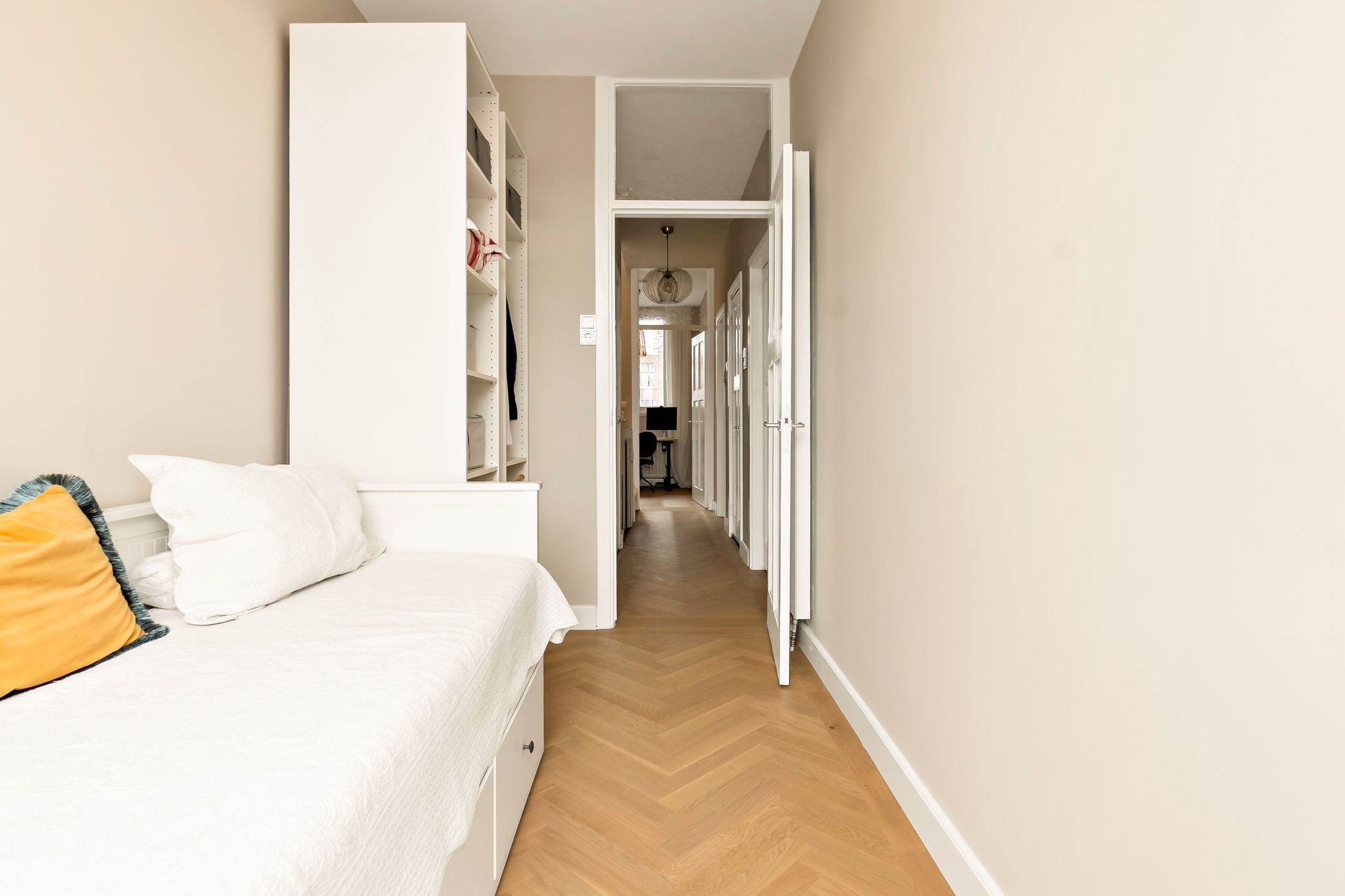 Photo 45 of Van Boetzelaerlaan 202