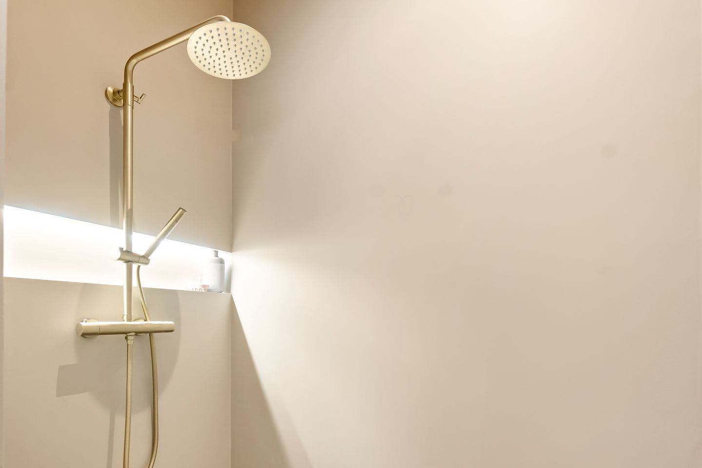 Photo 65 of Van Boetzelaerlaan 202