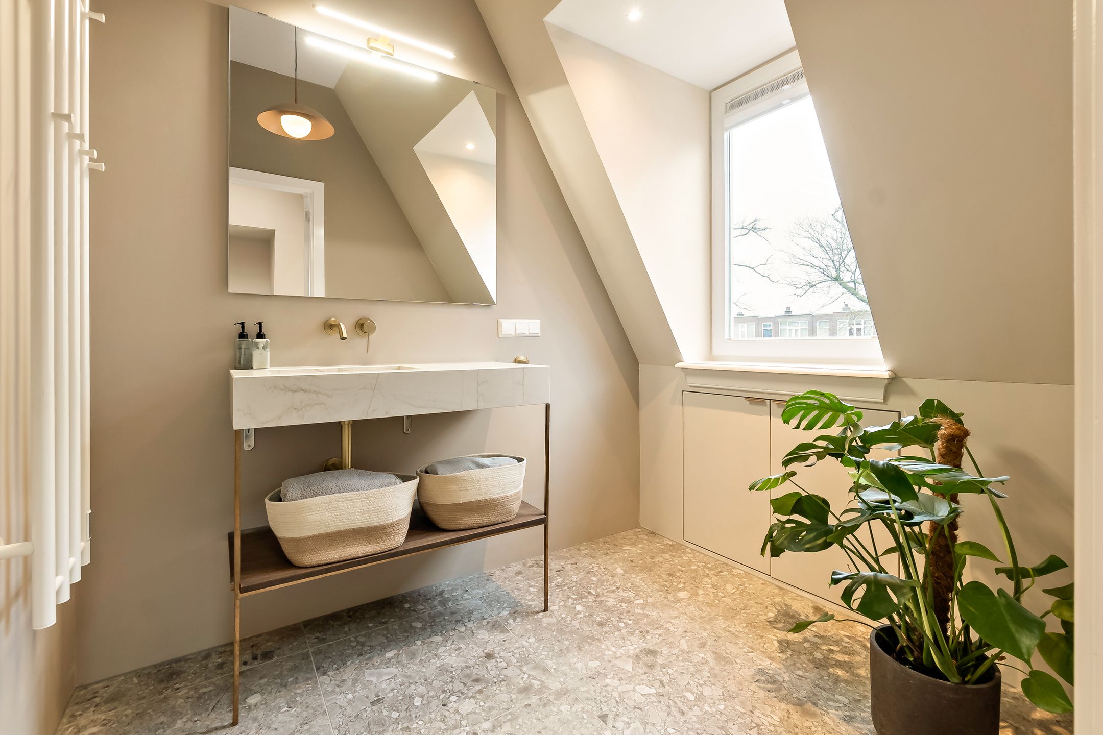 Photo 66 of Van Boetzelaerlaan 202