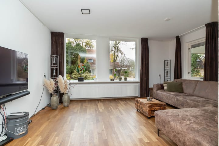 Foto 2 van Wetsteen 5