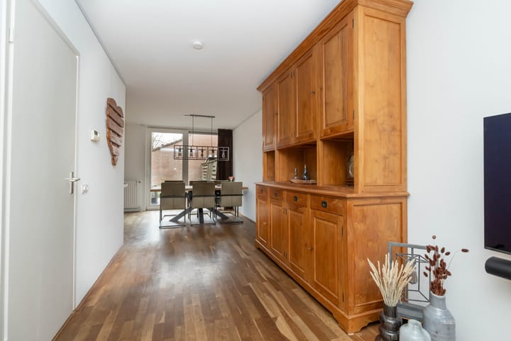 Foto 13 van Wetsteen 5